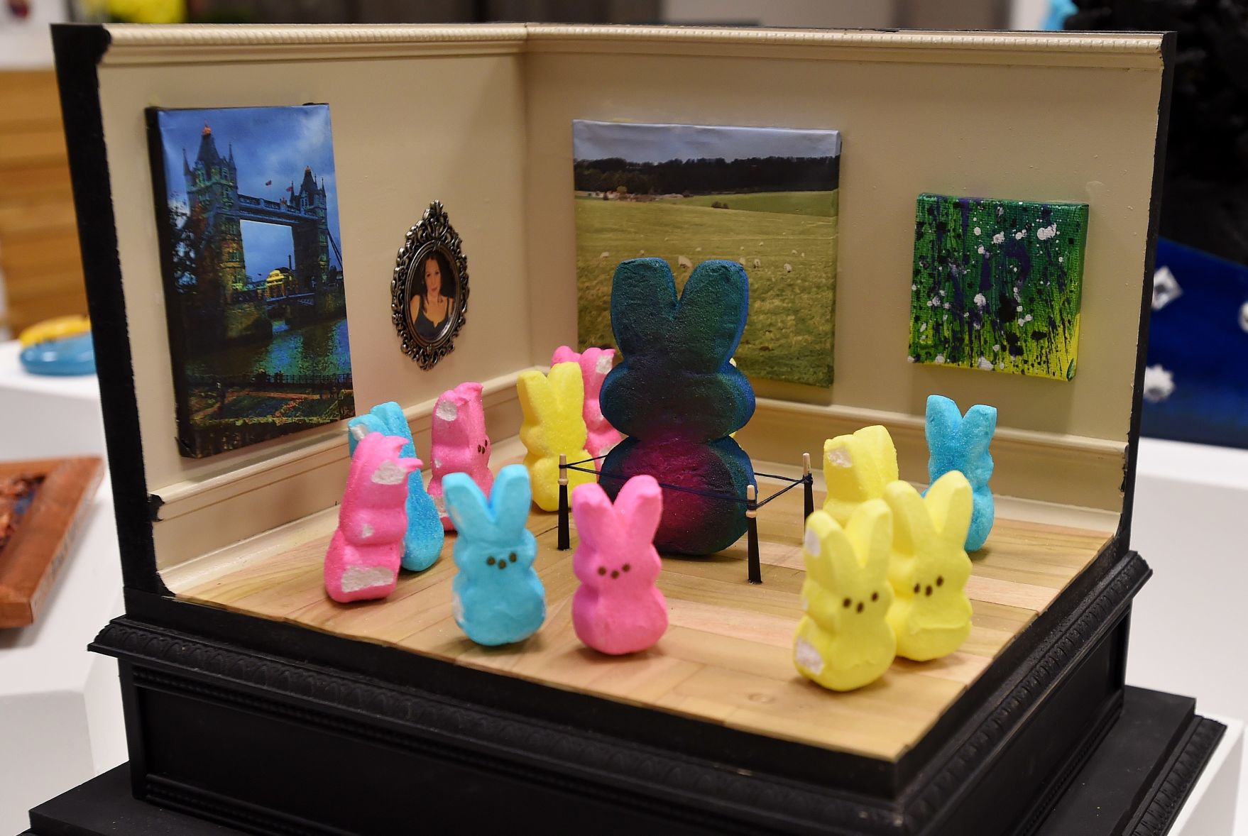 Jeffrey Zimmer's "Peeps at the Museum"